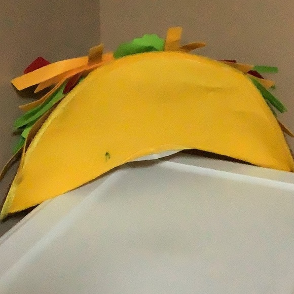 Taco Costume - Yellow and Green Hat Preloved - Picture 2 of 4